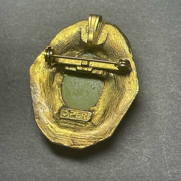 Peri Signed Cameo Pin Brooch Pendant - Picture 3 of 6